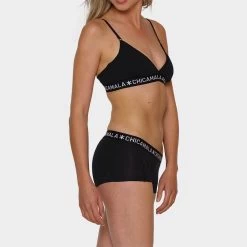 Chicamala Dames 2-pack Boxershorts Basic Zwart -Mode lingerie aHR0cHM6Ly93d3cuYm94ZXJzLm5sL21lZGlhL2NhdGFsb2cvcHJvZHVjdC8xLzIvMTIxNWJhc2ljMDUtMTAwMzQuanBnP3N0b3JlPWJveGVyc19ubCZpbWFnZS10eXBlPWltYWdl