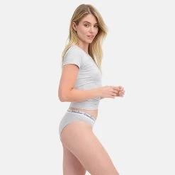 Bamboo Basics Dames 3-pack Slips Yara Grijs -Mode lingerie aHR0cHM6Ly93d3cuYm94ZXJzLm5sL21lZGlhL2NhdGFsb2cvcHJvZHVjdC9iL2EvYmFtYm9vLWJhc2ljc195YXJhLTAwMy1zaWRlLmpwZz9zdG9yZT1ib3hlcnNfbmwmaW1hZ2UtdHlwZT1pbWFnZQ