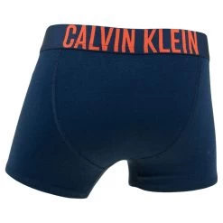 Calvin Klein Jongens 2-pack Boxers Basic Blauw & Oranje -Mode lingerie aHR0cHM6Ly93d3cuYm94ZXJzLm5sL21lZGlhL2NhdGFsb2cvcHJvZHVjdC9jL2EvY2FsdmluLWtsZWluX2I3MGI3MDA0MDUtMHU0XzFfYWNodGVya2FudC5qcGc c3RvcmU9Ym94ZXJzX25sJmltYWdlLXR5cGU9aW1hZ2U
