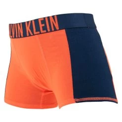 Calvin Klein Jongens 2-pack Boxers Basic Blauw & Oranje -Mode lingerie aHR0cHM6Ly93d3cuYm94ZXJzLm5sL21lZGlhL2NhdGFsb2cvcHJvZHVjdC9jL2EvY2FsdmluLWtsZWluX2I3MGI3MDA0MDUtMHU0XzJfc2NodWluLXZvb3IuanBnP3N0b3JlPWJveGVyc19ubCZpbWFnZS10eXBlPWltYWdl
