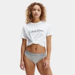 Calvin Klein Dames 3-pack High Leg Tanga Zwart / Wit / Grijs -Mode lingerie aHR0cHM6Ly93d3cuYm94ZXJzLm5sL21lZGlhL2NhdGFsb2cvcHJvZHVjdC9jL2EvY2FsdmluLWtsZWluX3FkMzc1OGUtOTk5XzJfbW9kZWxfdm9vcmthbnQuanBnP3N0b3JlPWJveGVyc19ubCZpbWFnZS10eXBlPWltYWdl