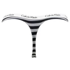 Calvin Klein Dames 3-pack Strings Plus Size Stripe Multi -Mode lingerie aHR0cHM6Ly93d3cuYm94ZXJzLm5sL21lZGlhL2NhdGFsb2cvcHJvZHVjdC9jL2EvY2FsdmluLWtsZWluX3FkMzgwMGUtNjU4XzFfYWNodGVya2FudC5qcGc c3RvcmU9Ym94ZXJzX25sJmltYWdlLXR5cGU9aW1hZ2U