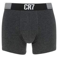 CR7 3-pack Boxers AOP Zwart -Mode lingerie aHR0cHM6Ly93d3cuYm94ZXJzLm5sL21lZGlhL2NhdGFsb2cvcHJvZHVjdC9jL3IvY3I3XzgxMTAtNDktMjcxNF8zX3Zvb3JrYW50XzEuanBnP3N0b3JlPWJveGVyc19ubCZpbWFnZS10eXBlPWltYWdl