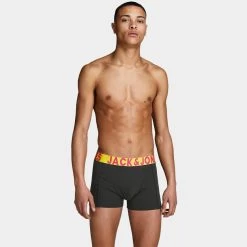 Jack & Jones 3-pack Boxers Crazy Multi -Mode lingerie aHR0cHM6Ly93d3cuYm94ZXJzLm5sL21lZGlhL2NhdGFsb2cvcHJvZHVjdC9qL2EvamFja19qb25lc19ub29zMjAxOF8yOTk4MjI3XzEyMTUxMzQ5LmpwZz9zdG9yZT1ib3hlcnNfbmwmaW1hZ2UtdHlwZT1pbWFnZQ