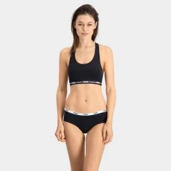 PUMA Dames 2-pack Cotton Modal Hipsters Zwart -Mode lingerie aHR0cHM6Ly93d3cuYm94ZXJzLm5sL21lZGlhL2NhdGFsb2cvcHJvZHVjdC9wL3UvcHVtYV82MDMwMzIwMDEtMjAwX21vZGVsXzEuanBnP3N0b3JlPWJveGVyc19ubCZpbWFnZS10eXBlPWltYWdl