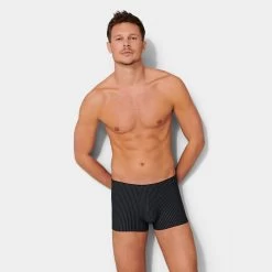 Schiesser Long Life Soft Boxer Stripe Blauw & Zwart -Mode lingerie aHR0cHM6Ly93d3cuYm94ZXJzLm5sL21lZGlhL2NhdGFsb2cvcHJvZHVjdC9zL2Mvc2NoaWVzc2VyXzE3NDY0Ni0wMDFfbW9kZWxfdm9vcmthbnQtMi5qcGc c3RvcmU9Ym94ZXJzX25sJmltYWdlLXR5cGU9aW1hZ2U