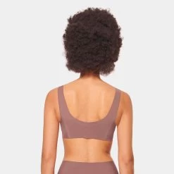 Sloggi Dames Zero Feel Bralette Roze II -Mode lingerie aHR0cHM6Ly93d3cuYm94ZXJzLm5sL21lZGlhL2NhdGFsb2cvcHJvZHVjdC9zL2wvc2xvZ2dpXzEwMTg2NzM4LTExNDFfbW9kZWxfYWNodGVya2FudC5qcGc c3RvcmU9Ym94ZXJzX25sJmltYWdlLXR5cGU9aW1hZ2U