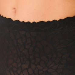 Sloggi Dames Zero Feel Lace 2.0 High Waist Slip Zwart -Mode lingerie aHR0cHM6Ly93d3cuYm94ZXJzLm5sL21lZGlhL2NhdGFsb2cvcHJvZHVjdC9zL2wvc2xvZ2dpXzEwMjExMjg0MC0wMDRfbW9kZWxfZGV0YWlsLmpwZz9zdG9yZT1ib3hlcnNfbmwmaW1hZ2UtdHlwZT1pbWFnZQ